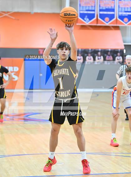 Thumbnail 1 in Thunderbird vs. Salpointe Catholic (AIA 4A Round 1 Playoff) photogallery.