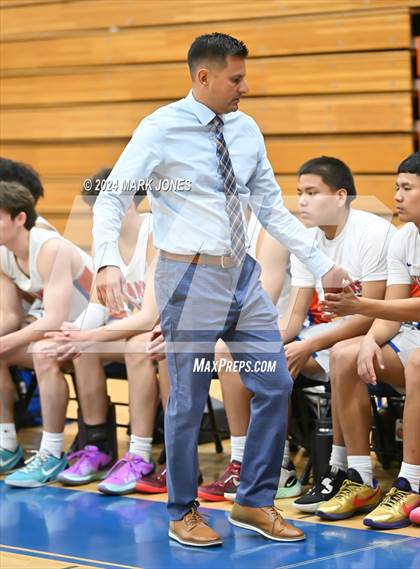 Thumbnail 3 in Thunderbird vs. Salpointe Catholic (AIA 4A Round 1 Playoff) photogallery.