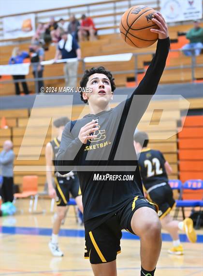 Thumbnail 1 in Thunderbird vs. Salpointe Catholic (AIA 4A Round 1 Playoff) photogallery.