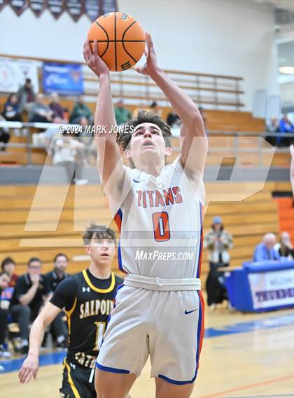 Thumbnail 3 in Thunderbird vs. Salpointe Catholic (AIA 4A Round 1 Playoff) photogallery.
