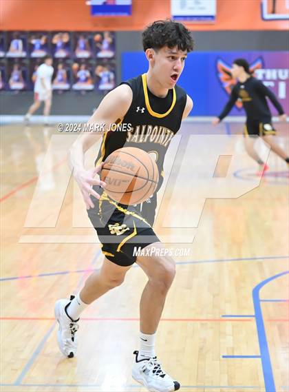 Thumbnail 2 in Thunderbird vs. Salpointe Catholic (AIA 4A Round 1 Playoff) photogallery.