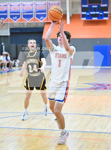 Thumbnail 1 in Thunderbird vs. Salpointe Catholic (AIA 4A Round 1 Playoff) photogallery.