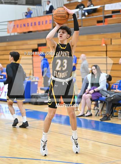 Thumbnail 3 in Thunderbird vs. Salpointe Catholic (AIA 4A Round 1 Playoff) photogallery.
