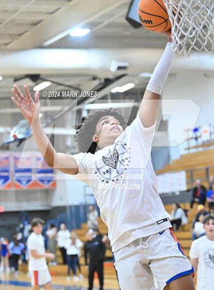 Thumbnail 3 in Thunderbird vs. Salpointe Catholic (AIA 4A Round 1 Playoff) photogallery.