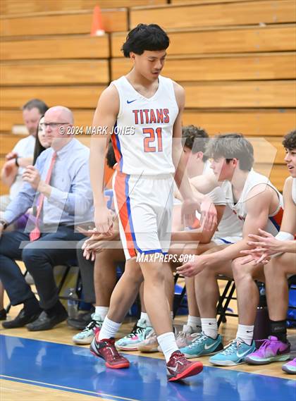 Thumbnail 2 in Thunderbird vs. Salpointe Catholic (AIA 4A Round 1 Playoff) photogallery.