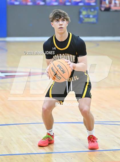 Thumbnail 3 in Thunderbird vs. Salpointe Catholic (AIA 4A Round 1 Playoff) photogallery.