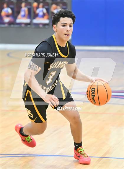 Thumbnail 3 in Thunderbird vs. Salpointe Catholic (AIA 4A Round 1 Playoff) photogallery.