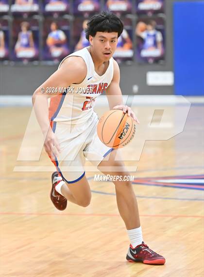 Thumbnail 1 in Thunderbird vs. Salpointe Catholic (AIA 4A Round 1 Playoff) photogallery.