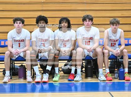 Thumbnail 1 in Thunderbird vs. Salpointe Catholic (AIA 4A Round 1 Playoff) photogallery.
