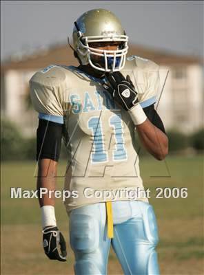 Thumbnail 2 in Crenshaw @ Locke photogallery.