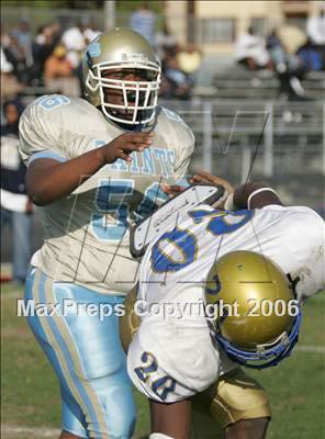 Thumbnail 2 in Crenshaw @ Locke photogallery.
