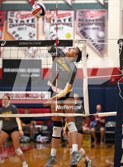 Thumbnail 2 in Mountain View @ Coronado (Durango Fall Classic) photogallery.