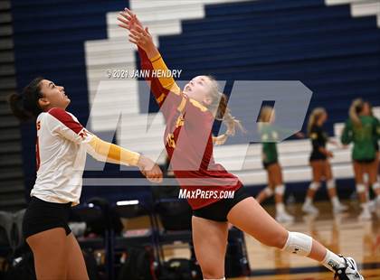 Thumbnail 3 in Mountain View @ Coronado (Durango Fall Classic) photogallery.