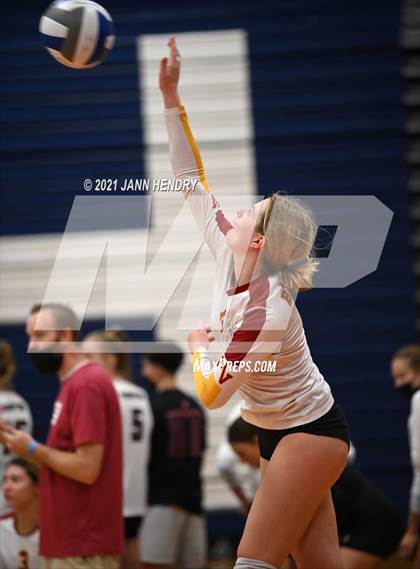 Thumbnail 3 in Mountain View @ Coronado (Durango Fall Classic) photogallery.