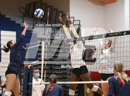 Thumbnail 1 in Mountain View @ Coronado (Durango Fall Classic) photogallery.