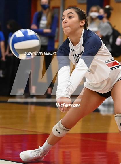Thumbnail 1 in Mountain View @ Coronado (Durango Fall Classic) photogallery.