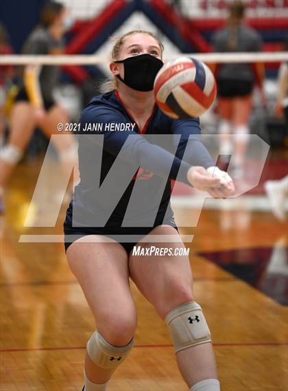 Thumbnail 2 in Mountain View @ Coronado (Durango Fall Classic) photogallery.