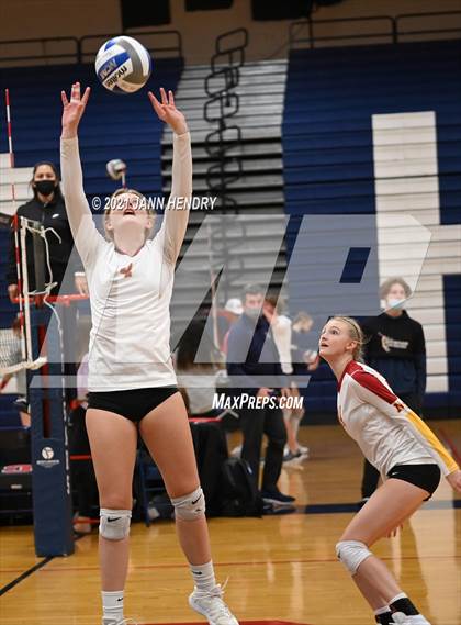 Thumbnail 2 in Mountain View @ Coronado (Durango Fall Classic) photogallery.