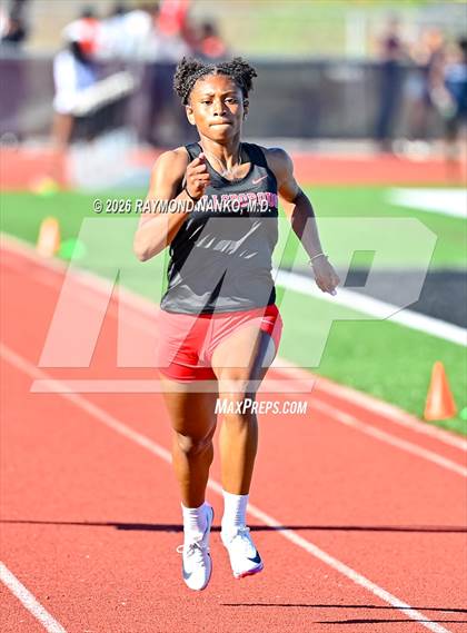 Thumbnail 3 in Pirate Booty Invitational (200 Meter) photogallery.