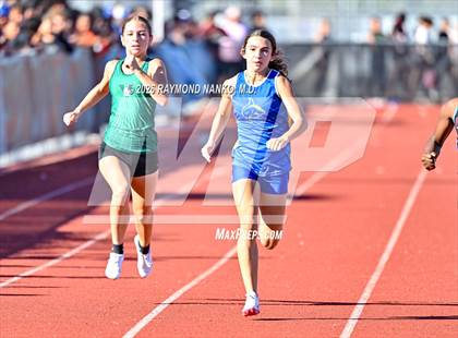 Thumbnail 3 in Pirate Booty Invitational (200 Meter) photogallery.