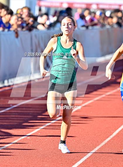 Thumbnail 1 in Pirate Booty Invitational (200 Meter) photogallery.