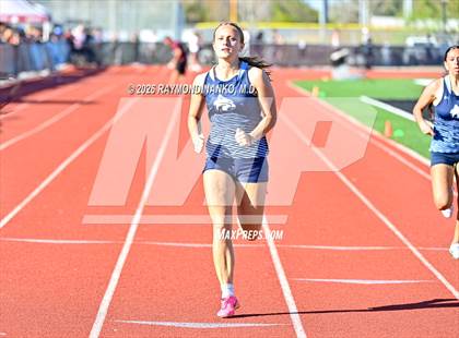 Thumbnail 1 in Pirate Booty Invitational (200 Meter) photogallery.
