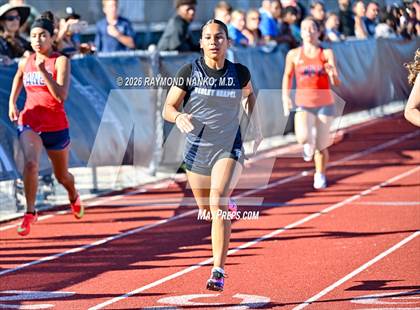 Thumbnail 3 in Pirate Booty Invitational (200 Meter) photogallery.