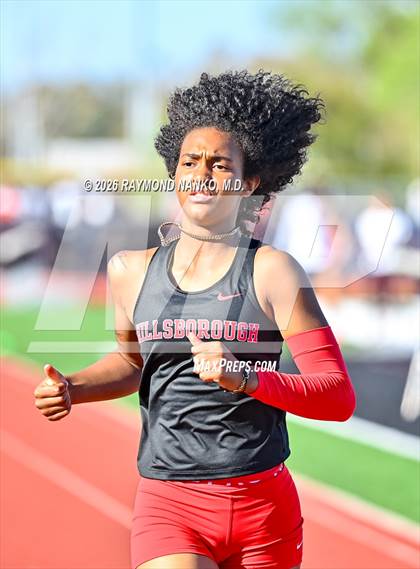 Thumbnail 2 in Pirate Booty Invitational (200 Meter) photogallery.