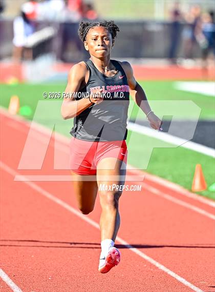 Thumbnail 1 in Pirate Booty Invitational (200 Meter) photogallery.