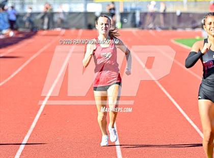 Thumbnail 1 in Pirate Booty Invitational (200 Meter) photogallery.