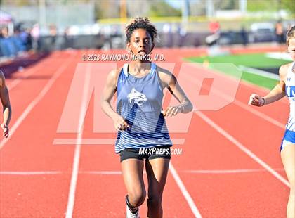 Thumbnail 1 in Pirate Booty Invitational (200 Meter) photogallery.