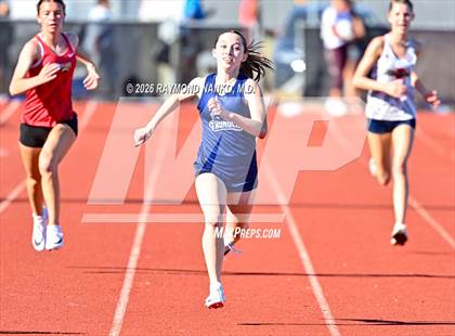 Thumbnail 3 in Pirate Booty Invitational (200 Meter) photogallery.