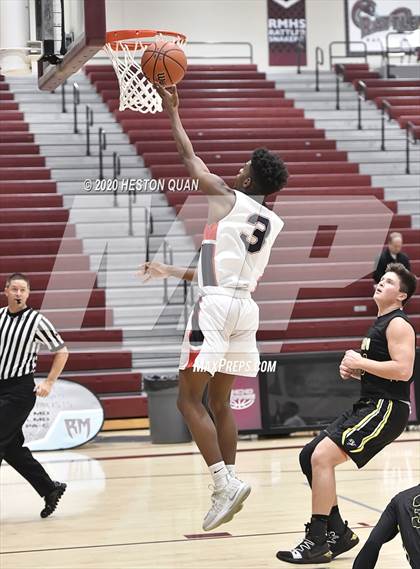 Thumbnail 3 in Capistrano Valley vs. Citrus Hill (Rancho Mirage Holiday Invitational) photogallery.