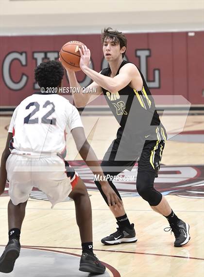Thumbnail 3 in Capistrano Valley vs. Citrus Hill (Rancho Mirage Holiday Invitational) photogallery.
