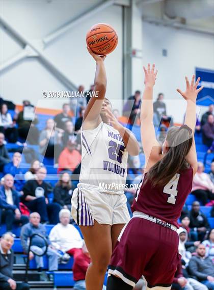 Thumbnail 2 in Ossining vs. Monroe-Woodbury (NYSPHSAA Class AA Regional Final) photogallery.