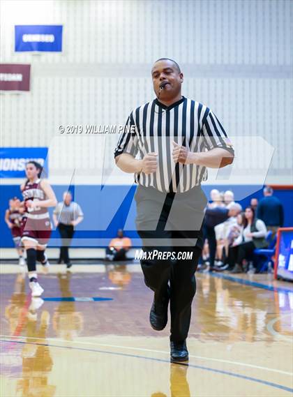 Thumbnail 2 in Ossining vs. Monroe-Woodbury (NYSPHSAA Class AA Regional Final) photogallery.