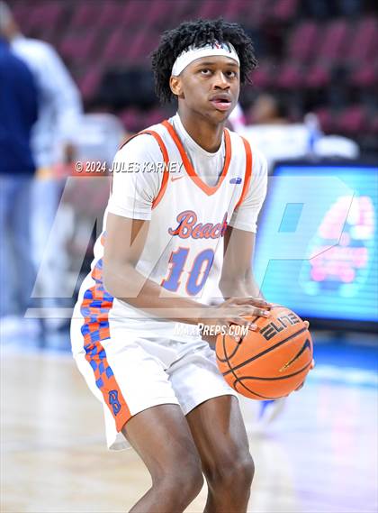 Thumbnail 1 in Campbell Hall vs Rainer Beach (Tarkanian Classic) photogallery.