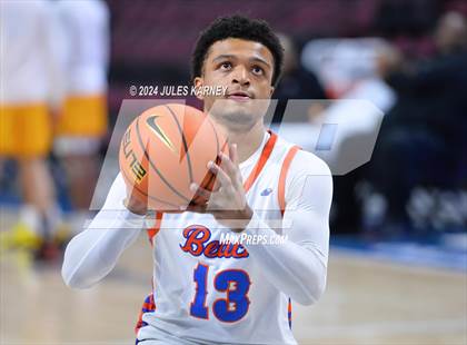 Thumbnail 1 in Campbell Hall vs Rainer Beach (Tarkanian Classic) photogallery.