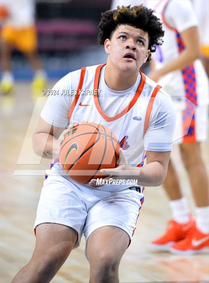 Thumbnail 2 in Campbell Hall vs Rainer Beach (Tarkanian Classic) photogallery.