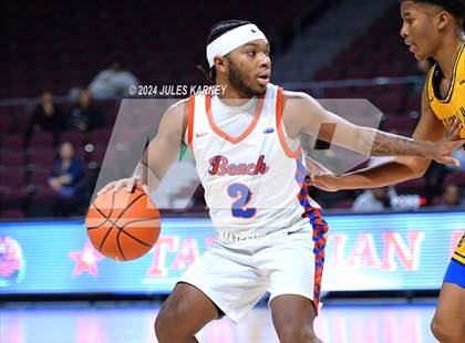 Thumbnail 3 in Campbell Hall vs Rainer Beach (Tarkanian Classic) photogallery.