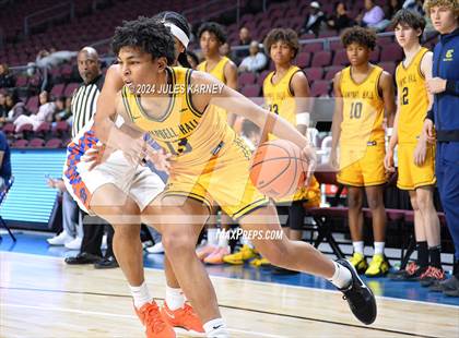 Thumbnail 2 in Campbell Hall vs Rainer Beach (Tarkanian Classic) photogallery.
