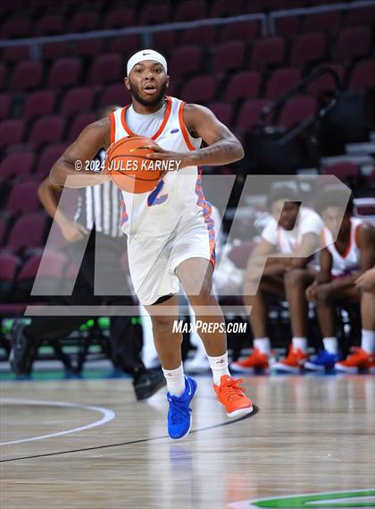 Thumbnail 1 in Campbell Hall vs Rainer Beach (Tarkanian Classic) photogallery.
