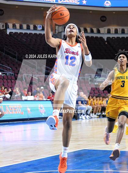 Thumbnail 2 in Campbell Hall vs Rainer Beach (Tarkanian Classic) photogallery.