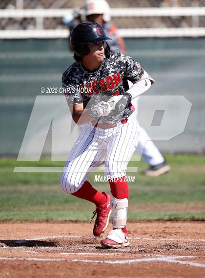 Thumbnail 1 in Ironwood Ridge vs Tucson High Magnet School (Chris Moon Memorial) photogallery.