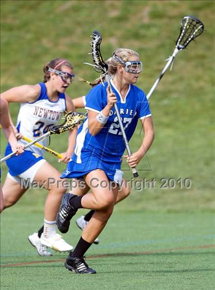 Thumbnail 2 in Darien @ Newtown (CIAC Division I Quarterfinal) photogallery.