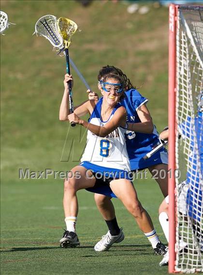 Thumbnail 2 in Darien @ Newtown (CIAC Division I Quarterfinal) photogallery.