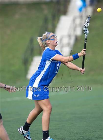 Thumbnail 1 in Darien @ Newtown (CIAC Division I Quarterfinal) photogallery.