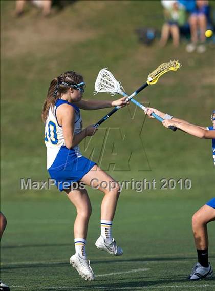 Thumbnail 3 in Darien @ Newtown (CIAC Division I Quarterfinal) photogallery.