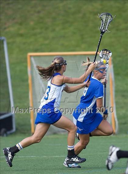 Thumbnail 2 in Darien @ Newtown (CIAC Division I Quarterfinal) photogallery.
