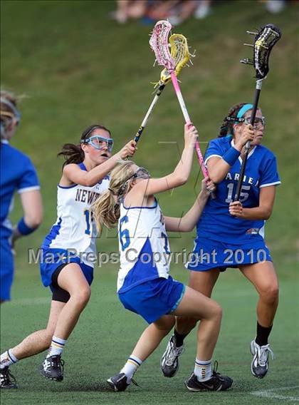 Thumbnail 2 in Darien @ Newtown (CIAC Division I Quarterfinal) photogallery.